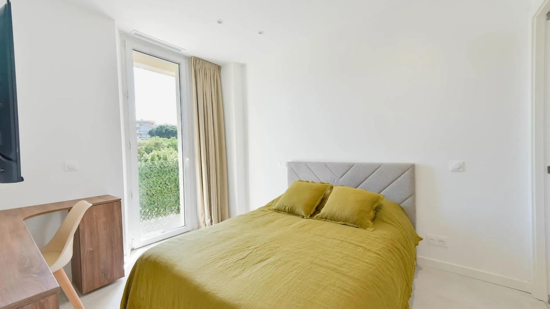 Rare Luxury 3-Br Near The Croisette Apartment Cannes