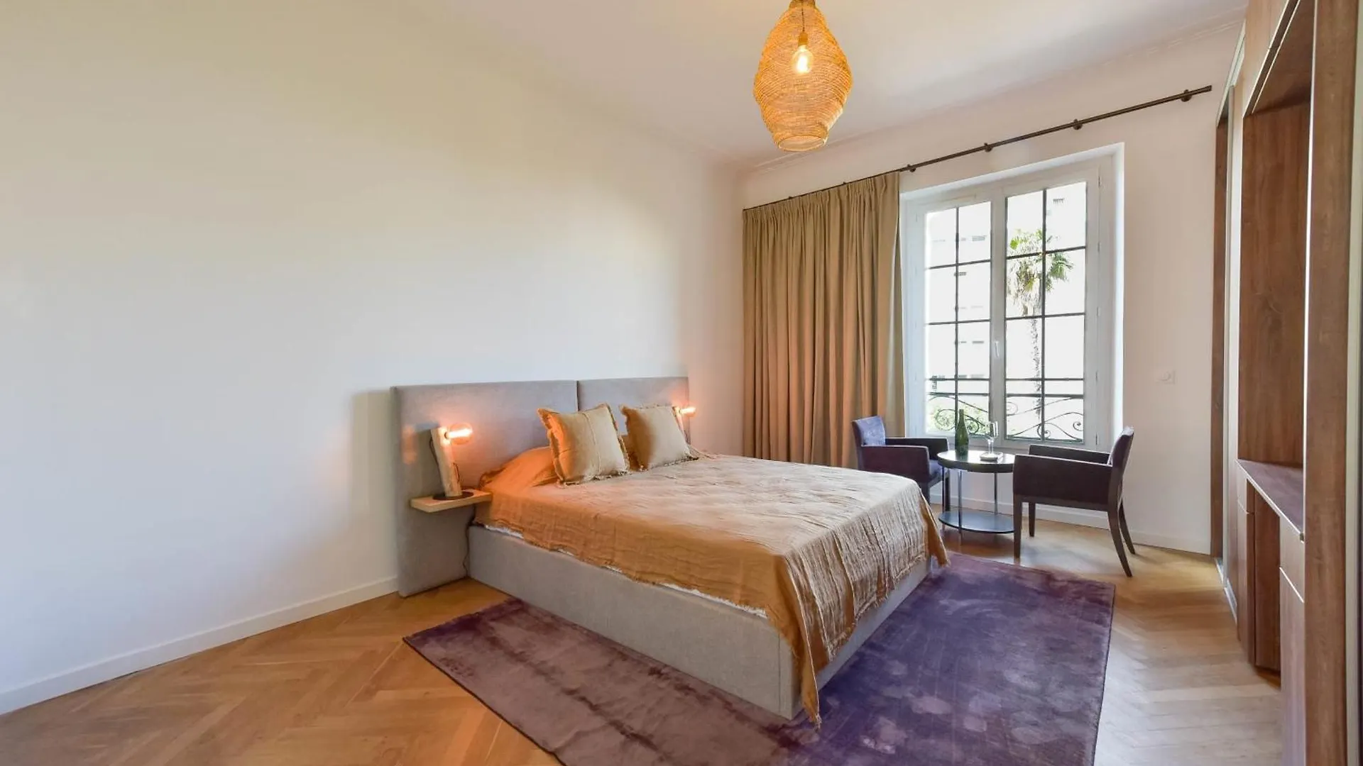 Rare Luxury 3-Br Near The Croisette Apartment Cannes France