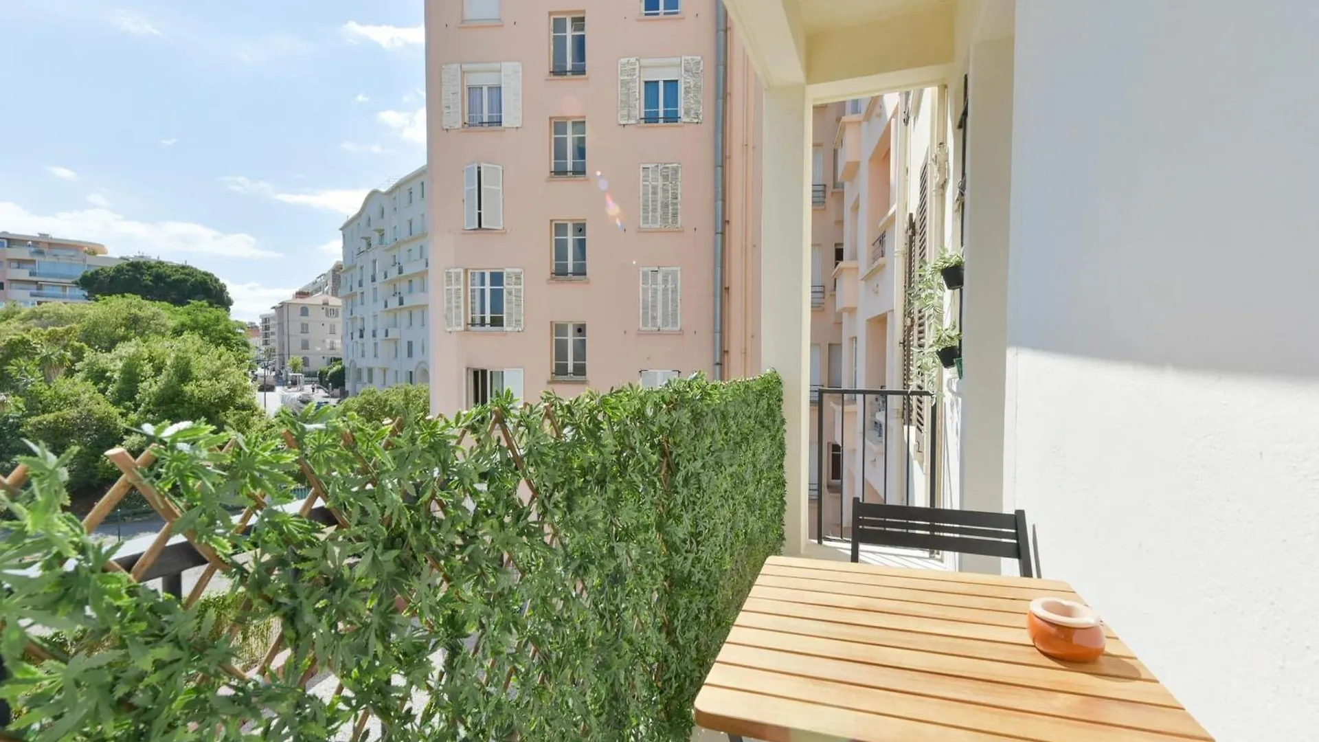 Rare Luxury 3-Br Near The Croisette Apartment Cannes