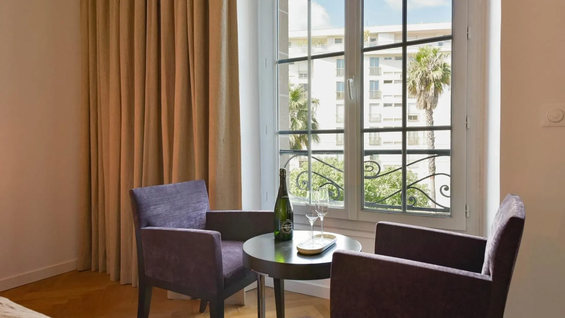 Rare Luxury 3-Br Near The Croisette Apartment Cannes